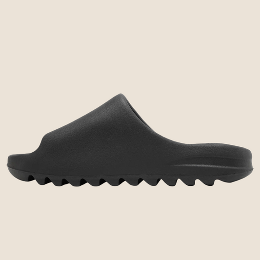 Yeezy Slide “Onyx”