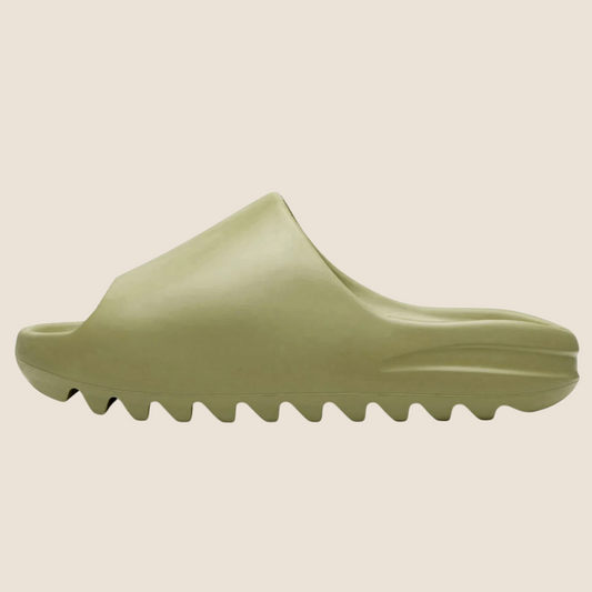 Yeezy Slide “Resin”